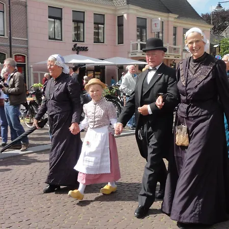 Gemuetlicher Fuer 4 Personen By Interhome * Callantsoog