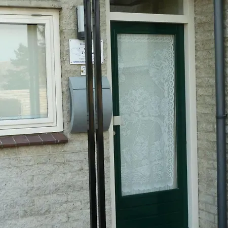 Gemuetlicher Fuer 4 Personen By Interhome Vakantiehuis Callantsoog